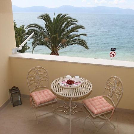 Apartments Mare Градац Экстерьер фото