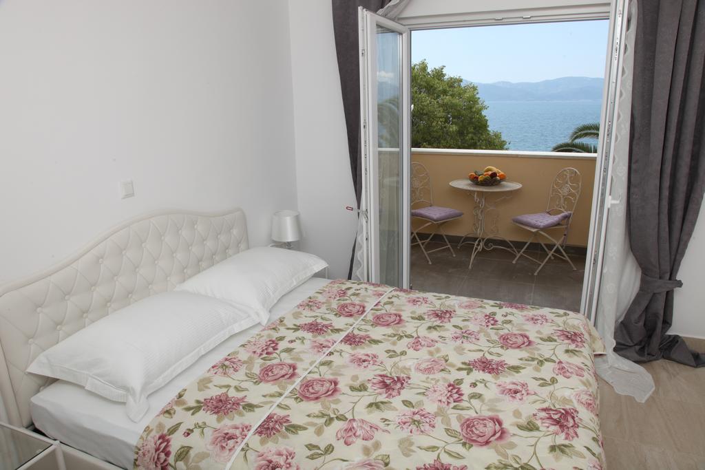Apartments Mare Градац Экстерьер фото